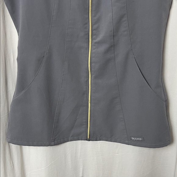 Jaanuu Gray Gold Zip Scrub Top Size XS - Picture 4 of 12